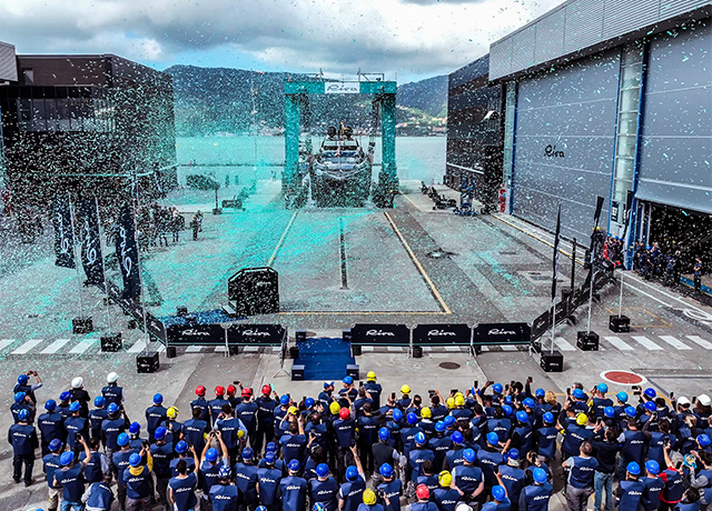Le Groupe Ferretti inaugure officiellement le chantier naval de La Spezia, complètement rénové.<br />
 